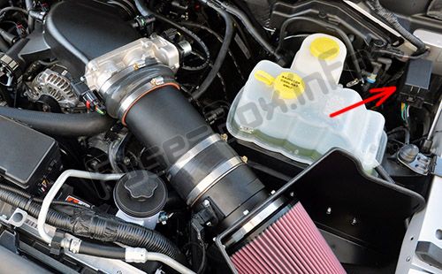 Расположение блока дополнительных реле: Ford F-150 (2009, 2010, 2011, 2012, 2013, 2014)